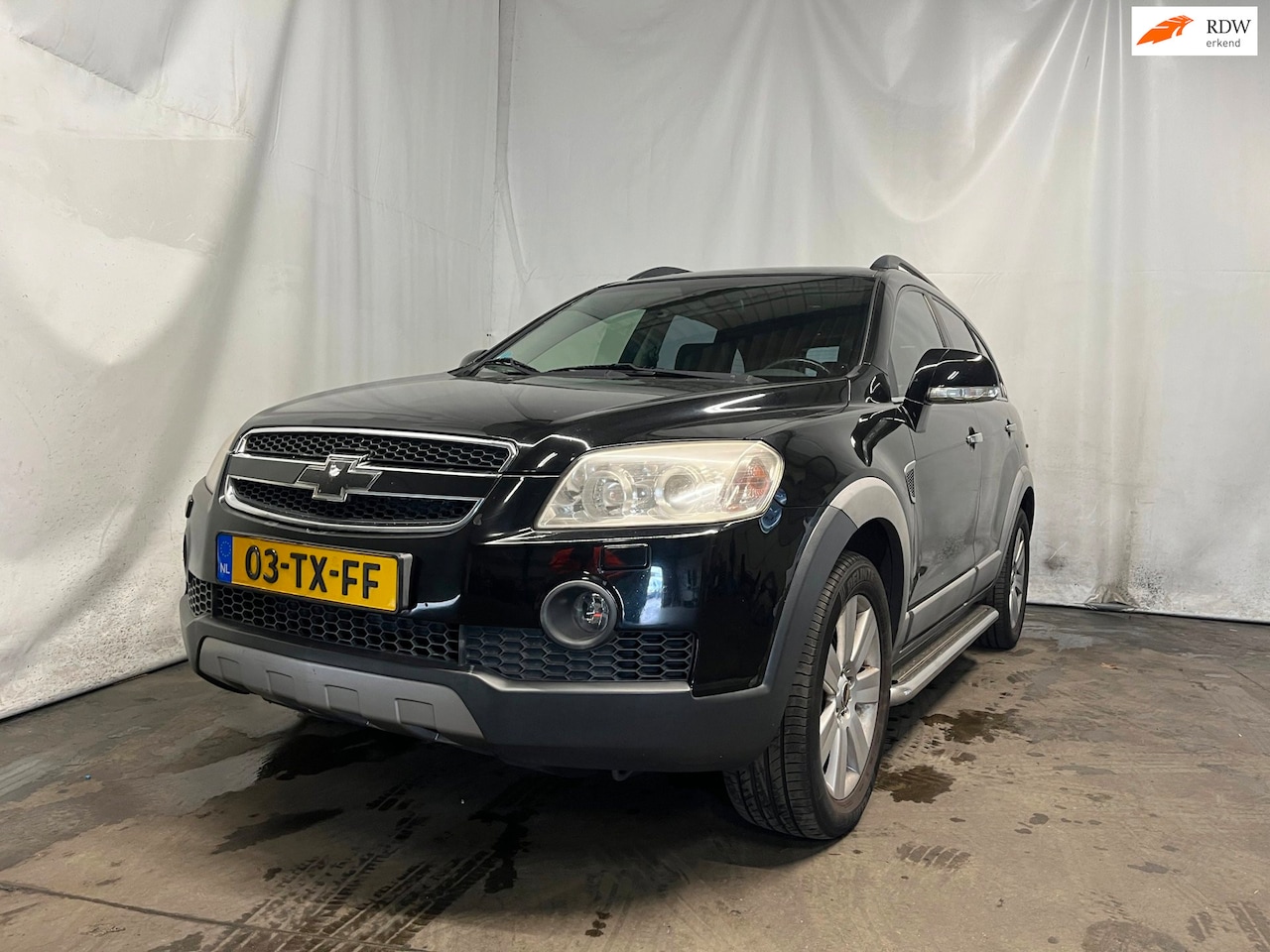 Chevrolet Captiva - 2.4i Executive - Schade - AutoWereld.nl