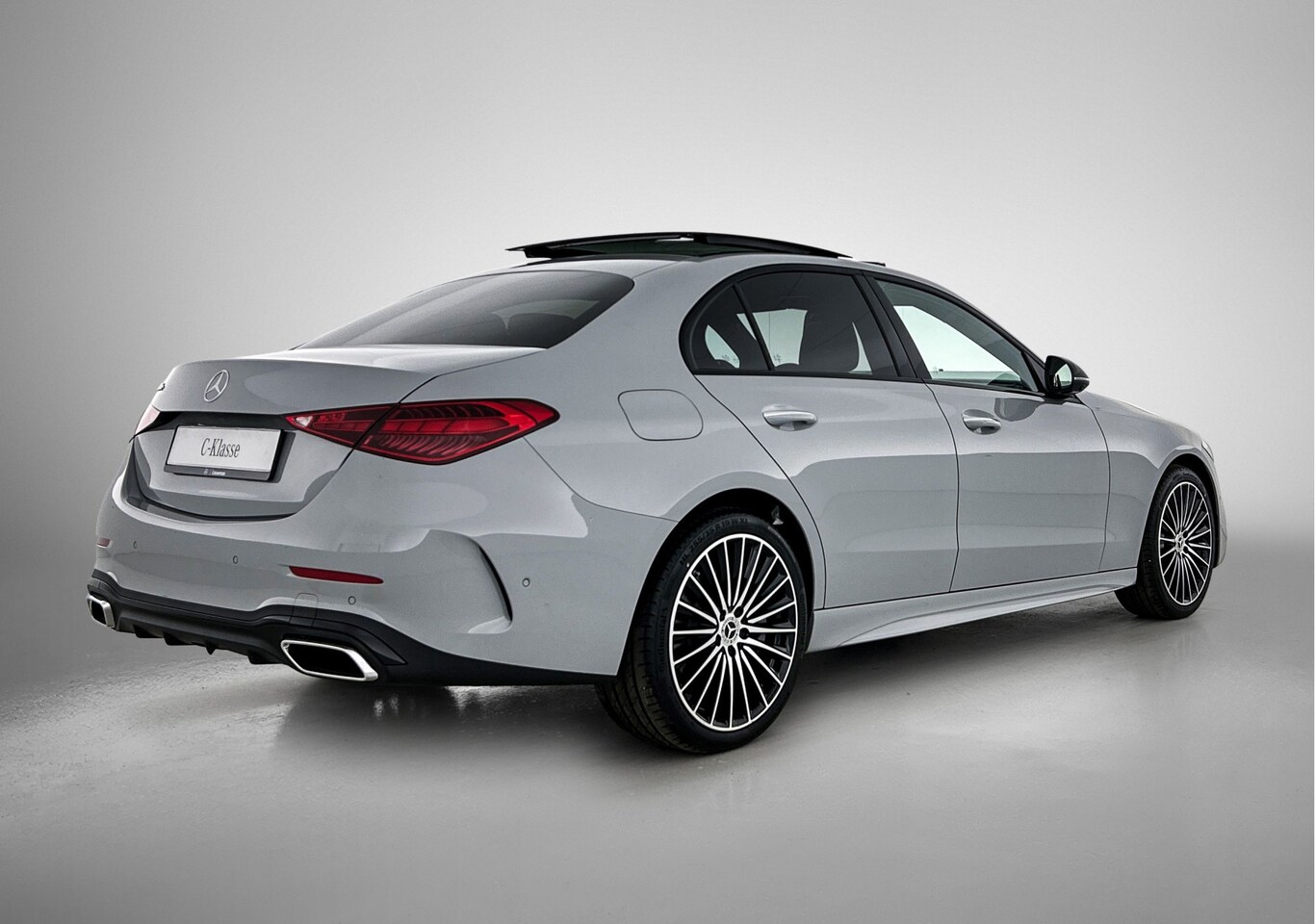 Mercedes-Benz C-klasse - 300 e Business Solution AMG | Premium Plus | Nightpakket | Middenconsole metaalstructuur | - AutoWereld.nl