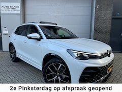 Volkswagen Tiguan - 1.5 eTSI R-Line [Pano|HUD|H&K|StuurVW|Trekhaak]