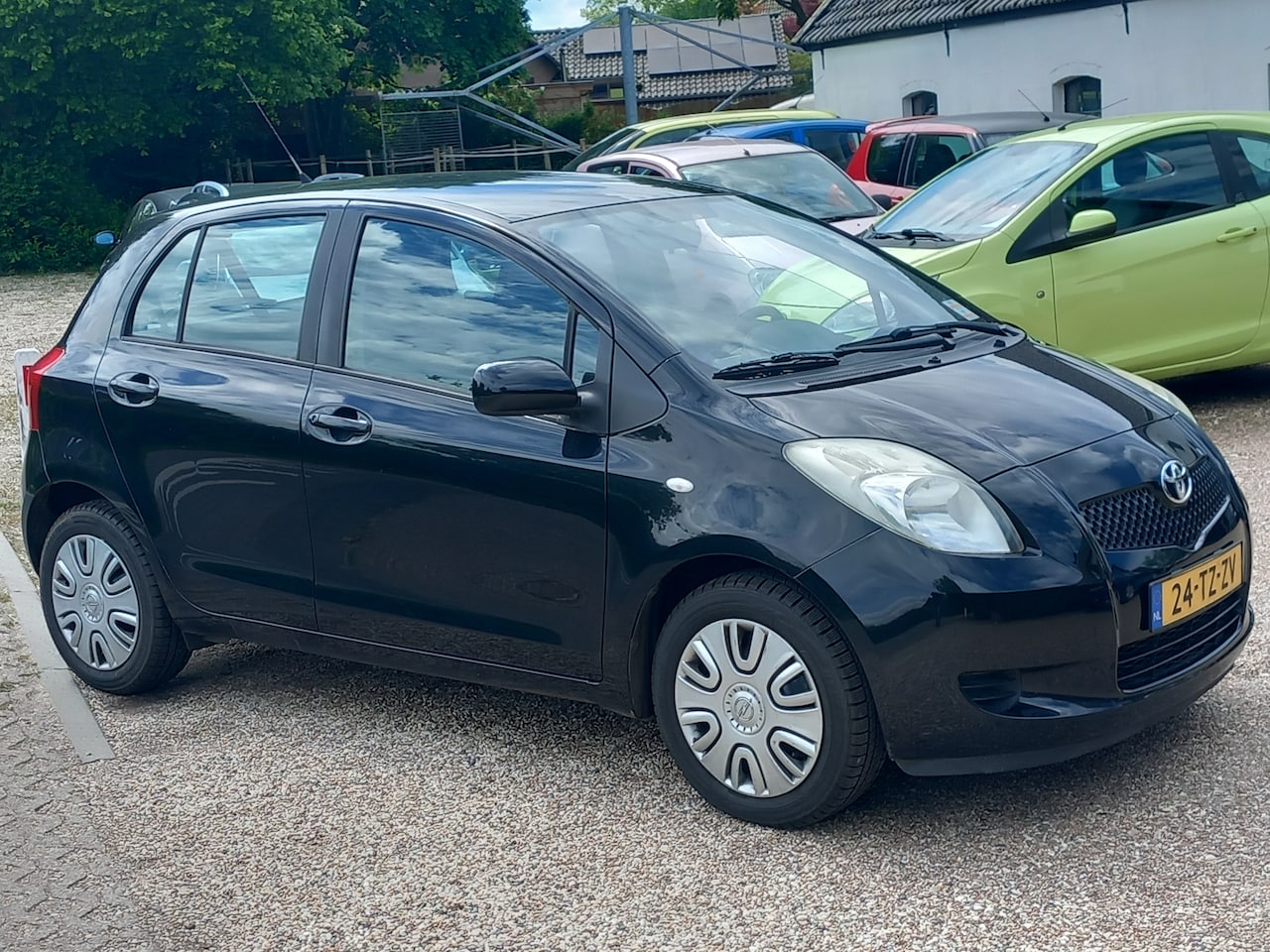Toyota Yaris - 1.3 VVTi Luna 5Drs! Airco! NW APK! - AutoWereld.nl