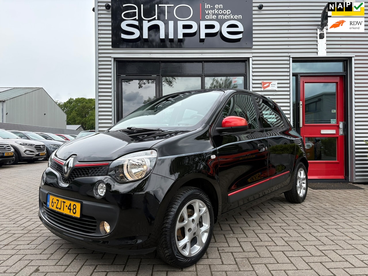 Renault Twingo - 1.0 SCe Dynamique -5DRS.-AIRCO-CRUISECONTROL-LICHTMETALEN VELGEN-LANE ASSIST-BLUETOOTH-DAB - AutoWereld.nl