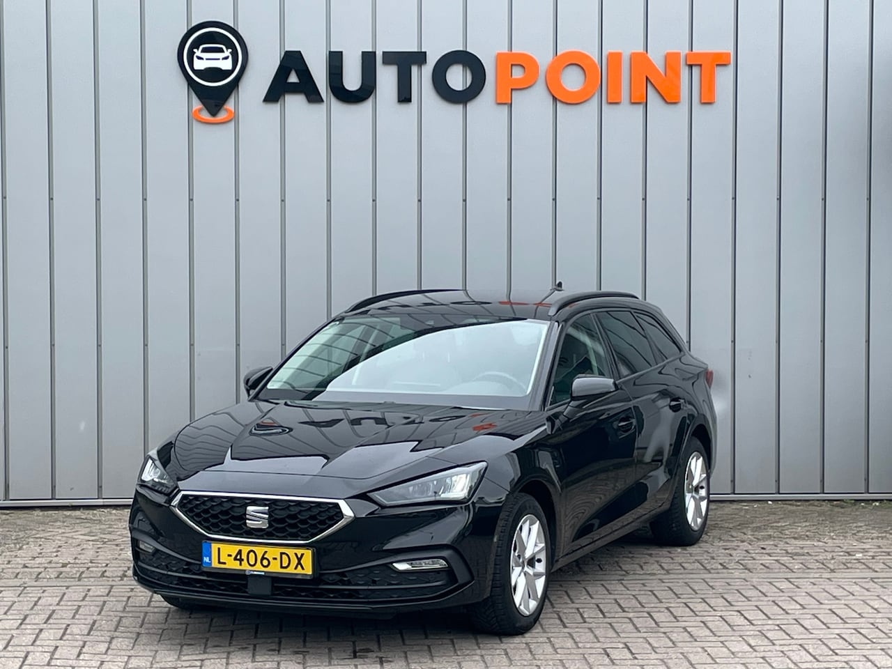 SEAT Leon Sportstourer - 1.0 TSI Business Intense ORG NL 1E EIG DEALEROND|VIRTUAL.COCKPIT|CAMERA|CRUISE|NAVI|CARPLA - AutoWereld.nl