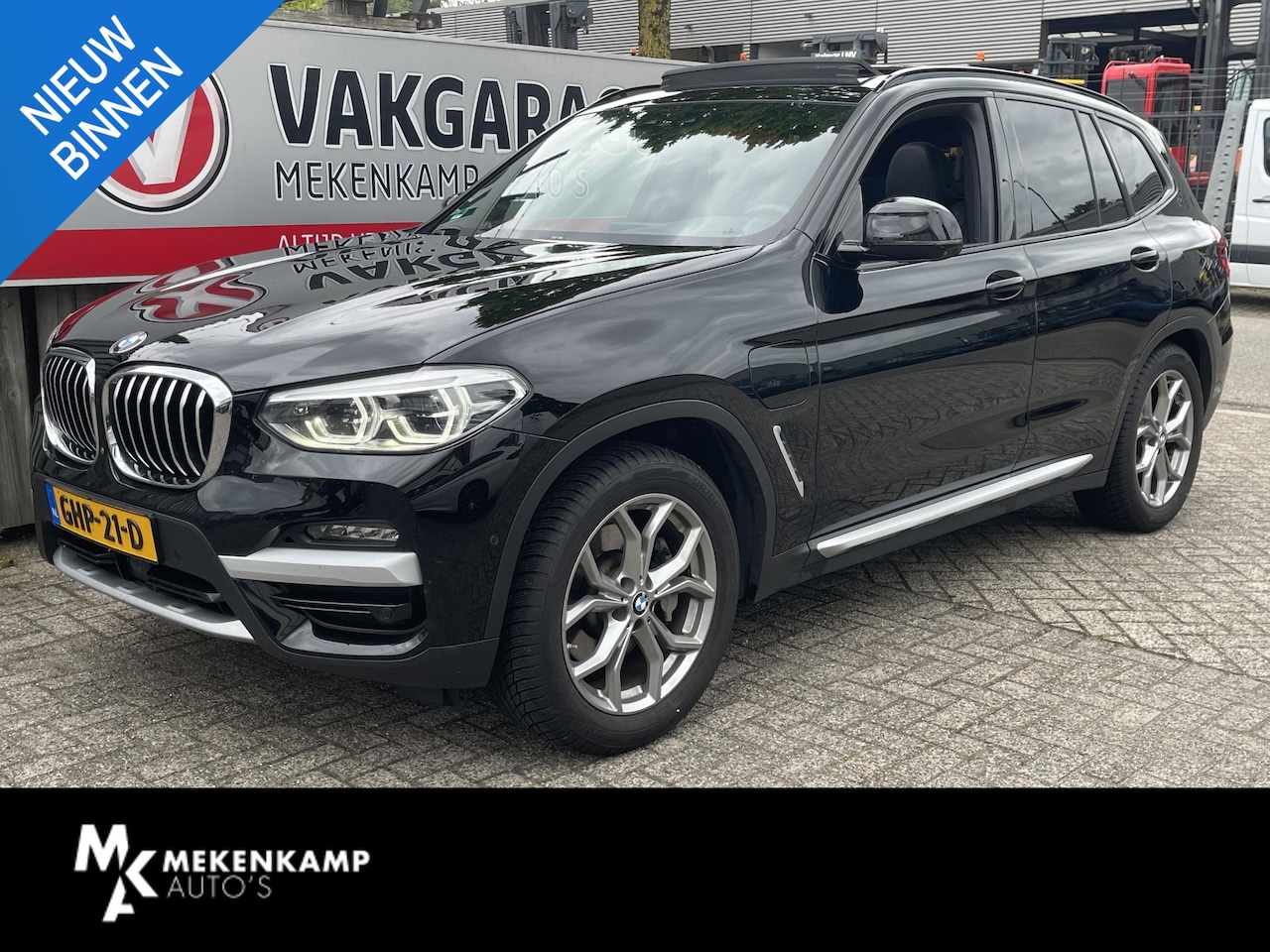 BMW X3 - xDrive30e High Executive X Line 19"/Panoramadak/Trekhaak/360 camera/Adaptieve cruise/Dodeh - AutoWereld.nl
