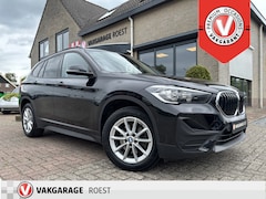 BMW X1 - sDrive18i High Executive Leder / Panoramadak / Navigatisysteem