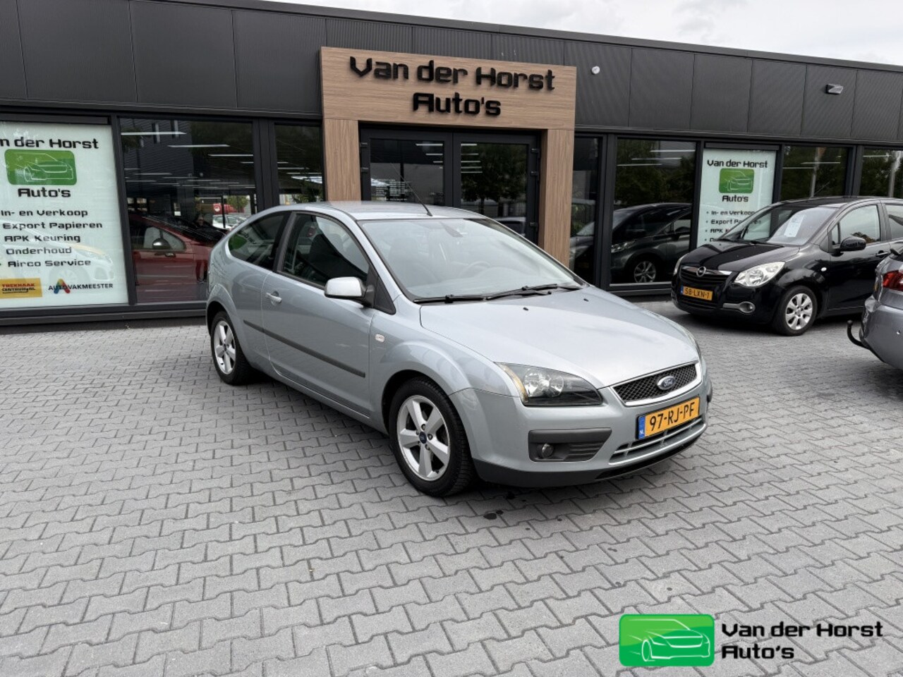 Ford Focus - 1.6-16V First Ed. - AutoWereld.nl