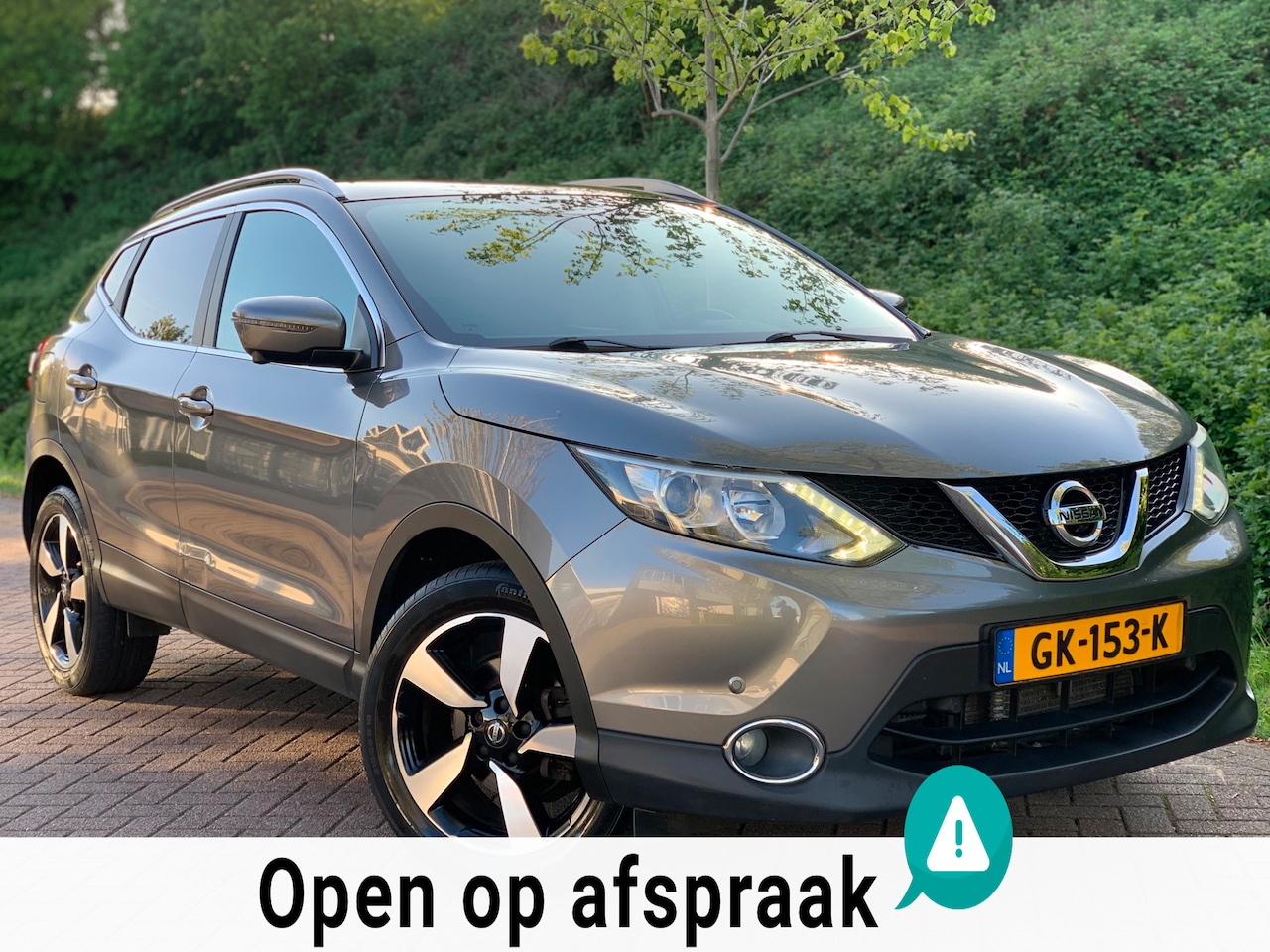 Nissan Qashqai - 1.2 Connect Edition AUTOMAAT PANO CAMERA LEZEN! - AutoWereld.nl