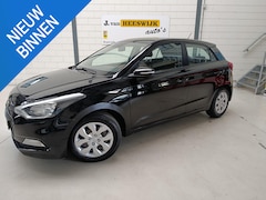 Hyundai i20 - 1.2 LP i-Drive Cool Airco | audio | Cv op afstand