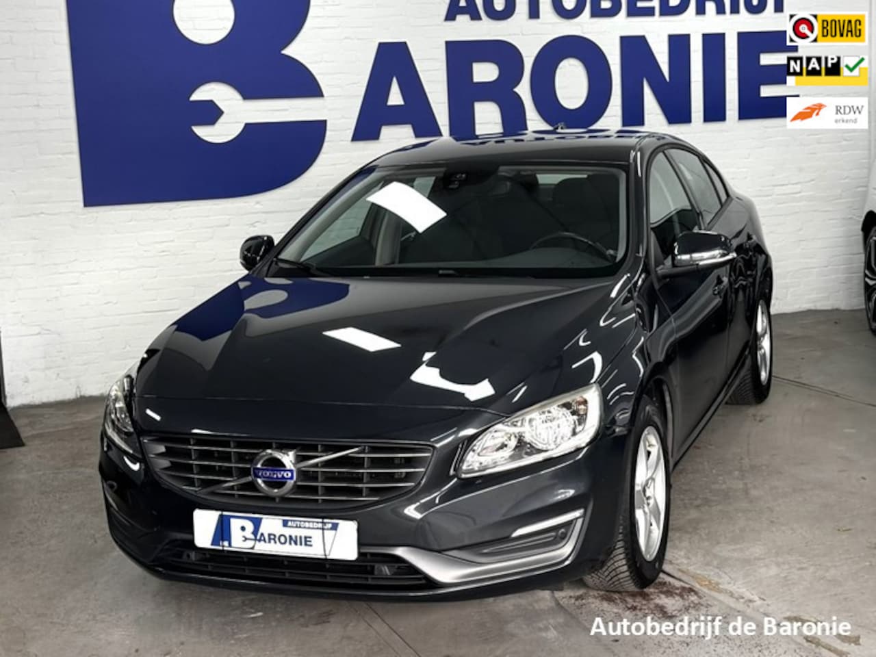 Volvo S60 - 1.6 T3 Momentum 1.6 T3 Momentum, dealer onderhouden - AutoWereld.nl