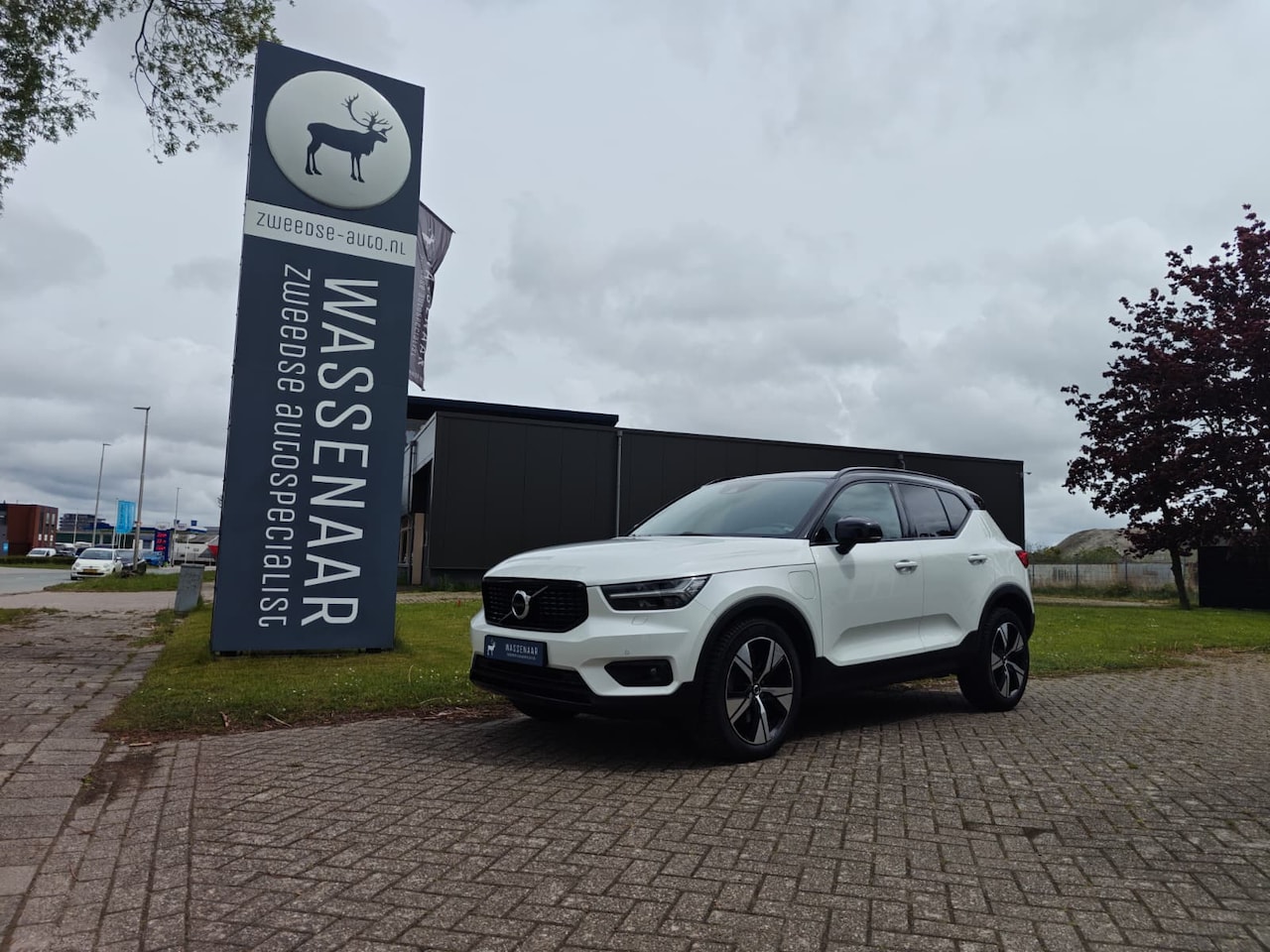 Volvo XC40 - T5 Recharge R-Design | Rijklaarprijs | - AutoWereld.nl