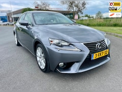 Lexus IS - 300h Business Line Pro, Aut, Navi, Stlvrw, Leder, Pdc, Cam, Xenon, Cruise/Climate control,