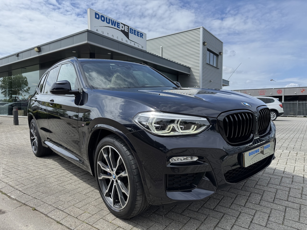 BMW X3 - xDrive20i High Executive M sport Leer, Pano/dak, - AutoWereld.nl