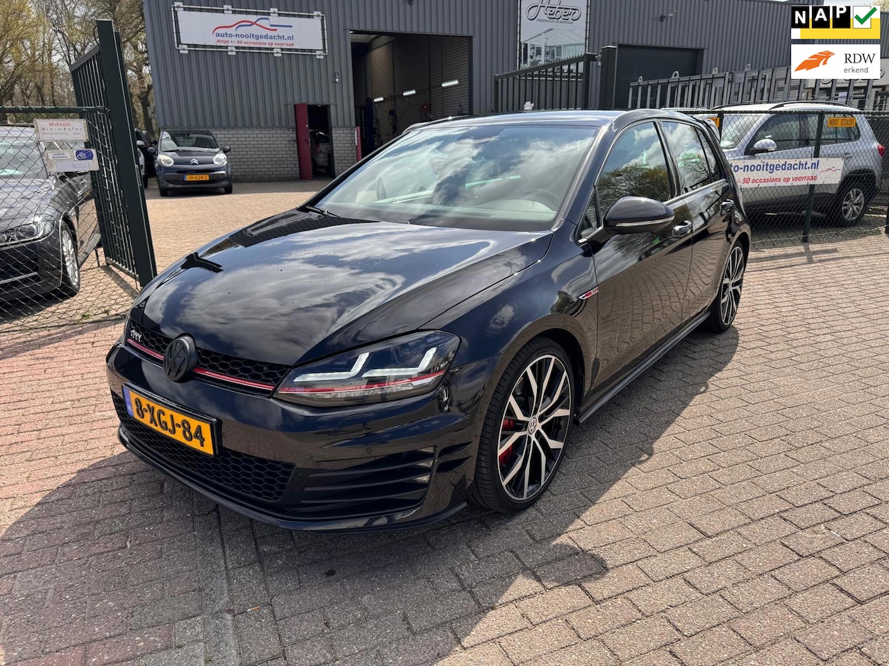 Volkswagen Golf - 7.5 2.0 TSI GTI MILTEK / ALARM KLASSE 3 / APR - AutoWereld.nl