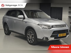 Mitsubishi Outlander - 2.0 PHEV Executive Edition X-Line // NAVI // KEYLESS // CAMERA //
