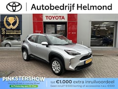 Toyota Yaris Cross - 1.5 Hybrid Active Automaat | Boekjes compleet | Achteruitrij camera | Navigatie Apple CarP