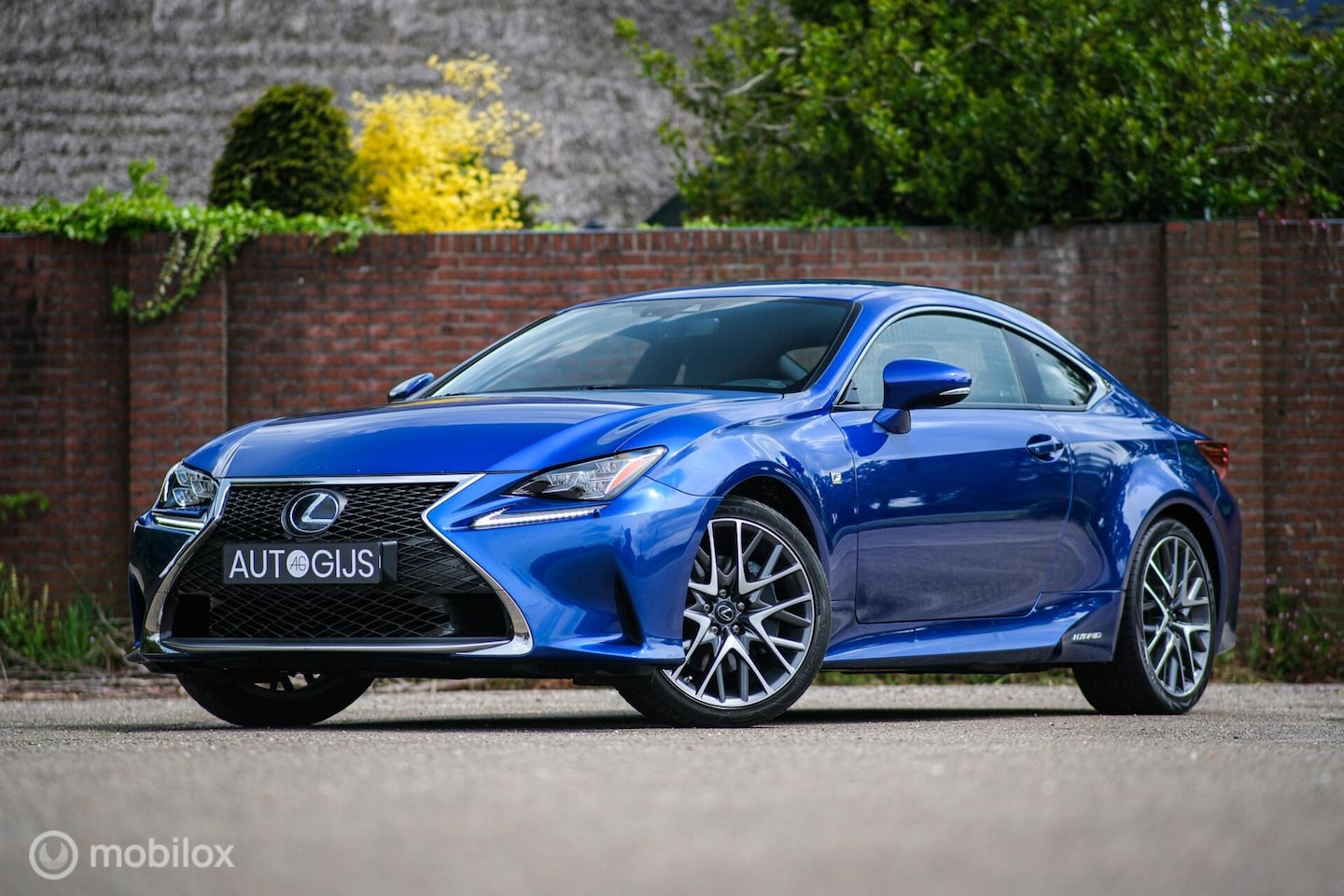 Lexus RC - 300h F SPORT Line | Stoelventilatie | Azure Blue | A-Z onderhouden | LED | Coupe | - AutoWereld.nl