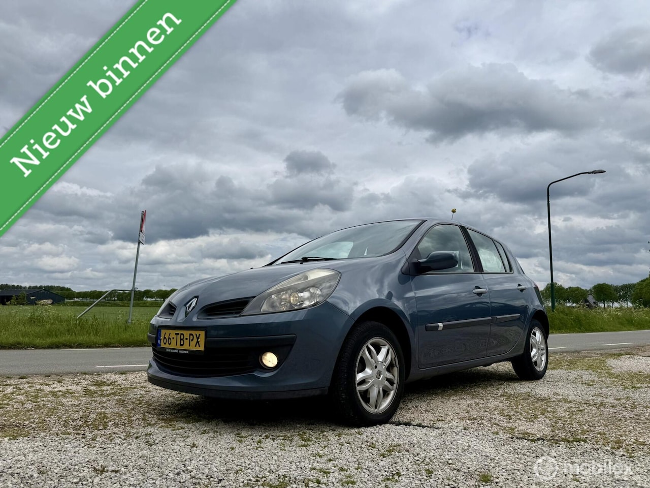 Renault Clio - 1.2-16V Dynamique 1.2-16V Dynamique, BJ 2006, Inruiler, Airco - AutoWereld.nl