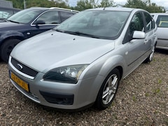 Ford Focus - 1.6-16V Futura