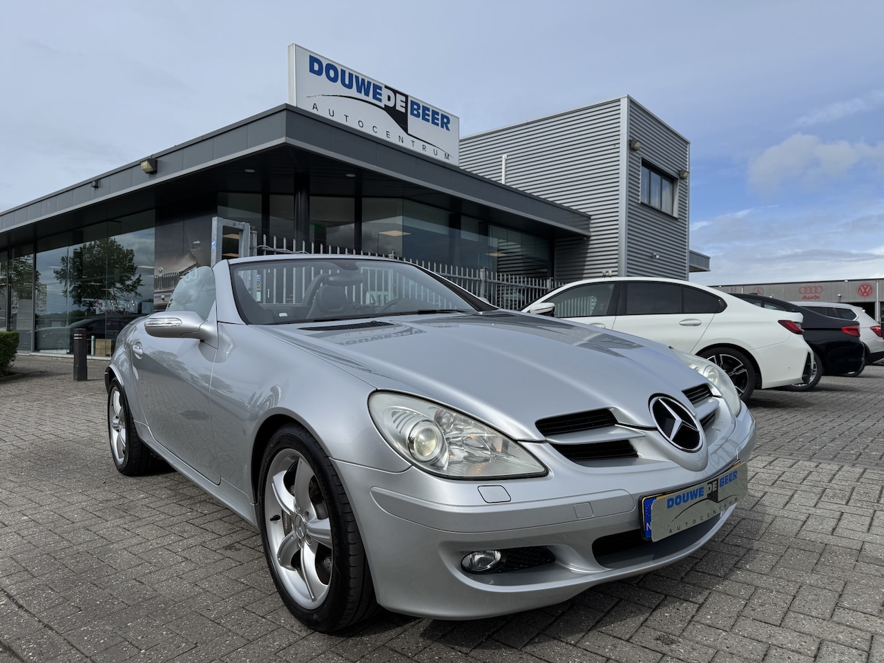 Mercedes-Benz SLK-klasse - 350 AMG Aut leer. harman kardon, stoel verwarming , stoelen met geheugen, etc - AutoWereld.nl