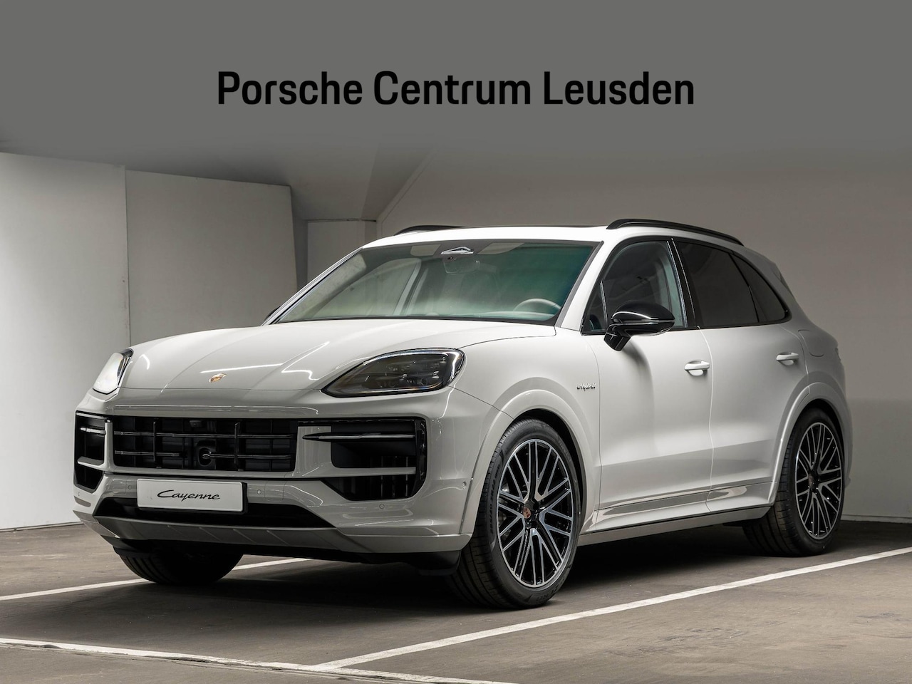Porsche Cayenne - 3.0 S E-Hybrid Black Edition 3.0 S E-Hybrid Black Edition - AutoWereld.nl
