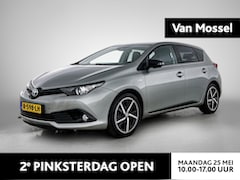 Toyota Auris - 1.8 Hybrid Executive | Navi | Stoel Verwarming | Cam | PDC | Cruise Control | ECC | 17"LMV