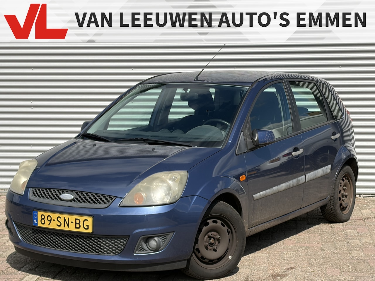 Ford Fiesta - 1.6-16V Futura | Nieuw Binnen | Airco | Radio CD | APK 02-04-2027 | - AutoWereld.nl