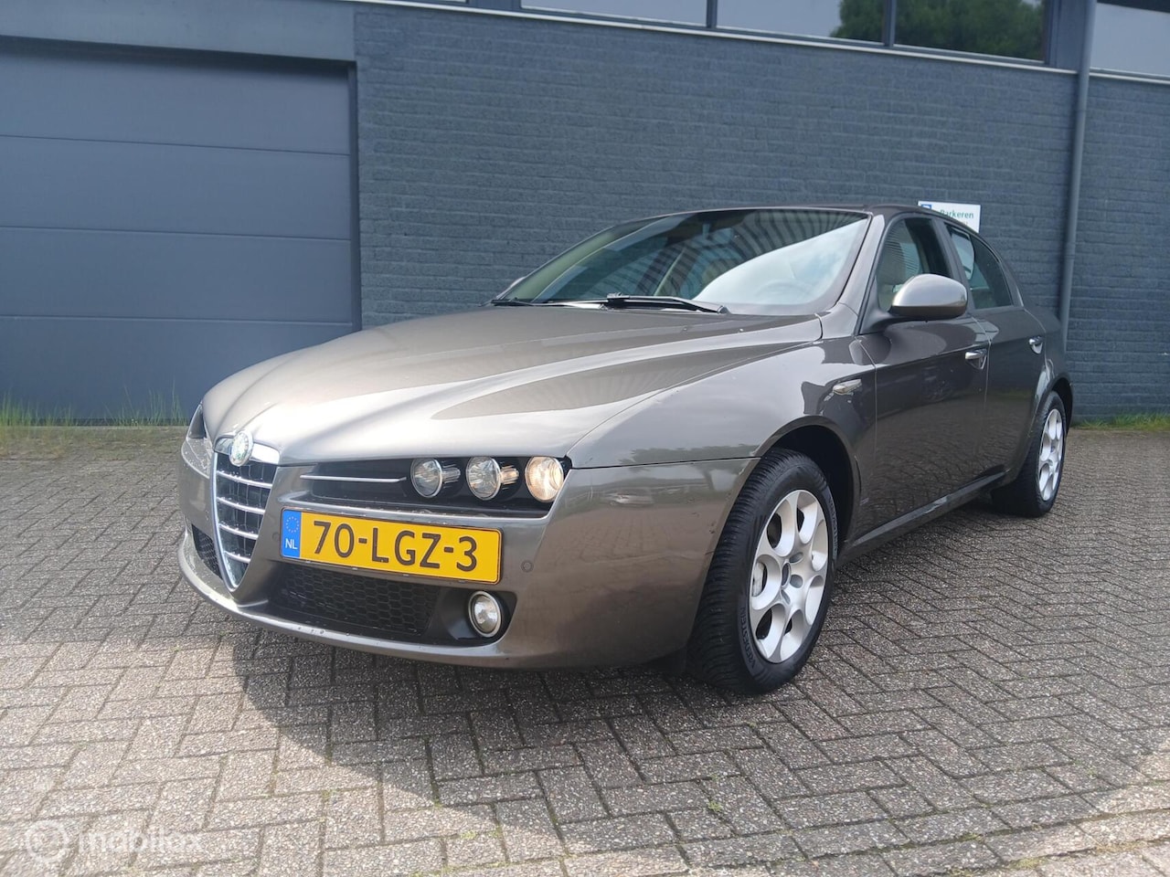 Alfa Romeo 159 - 1.8 mpi Leer/Bomvol opties - AutoWereld.nl