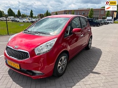 Kia Venga - 1.6 CVVT ExecutiveLine navi, camera, stoelverwarming