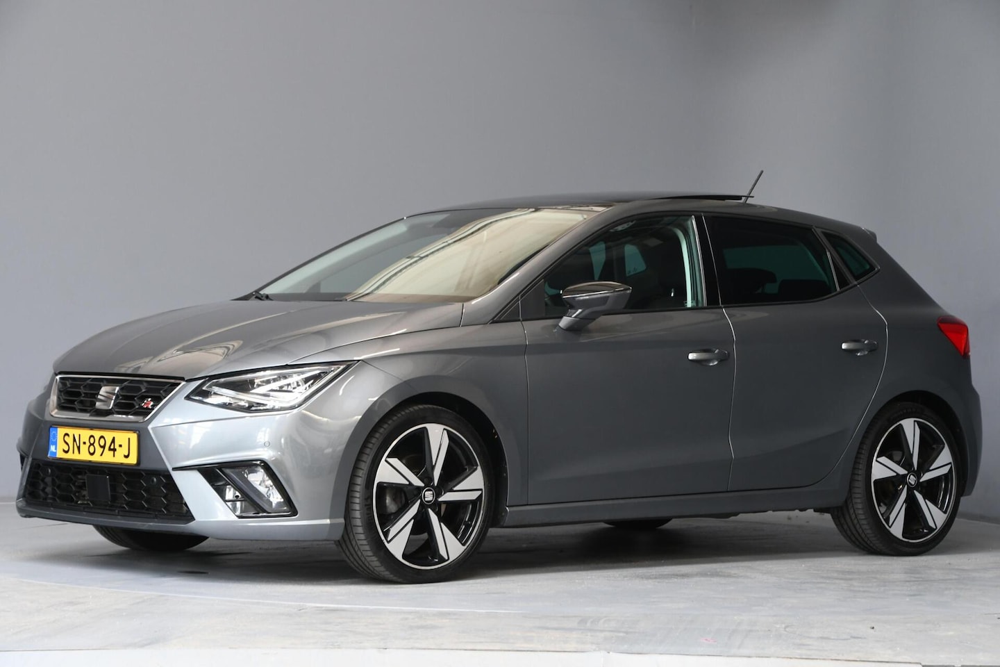 SEAT Ibiza - 1.0 TSI FR Business Intense PANO | LED | CRUISE - AutoWereld.nl