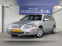 Volvo V70 - 2.4 D5 Super Netjes Trekhaak Airco Garantie