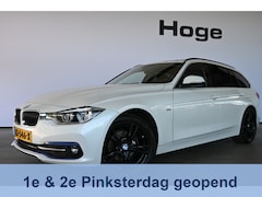 BMW 3-serie Touring - 318i Luxury Clima Navigatie LED Panoramadak 18'Inch Goed Onderhouden Inruil Mogelijk