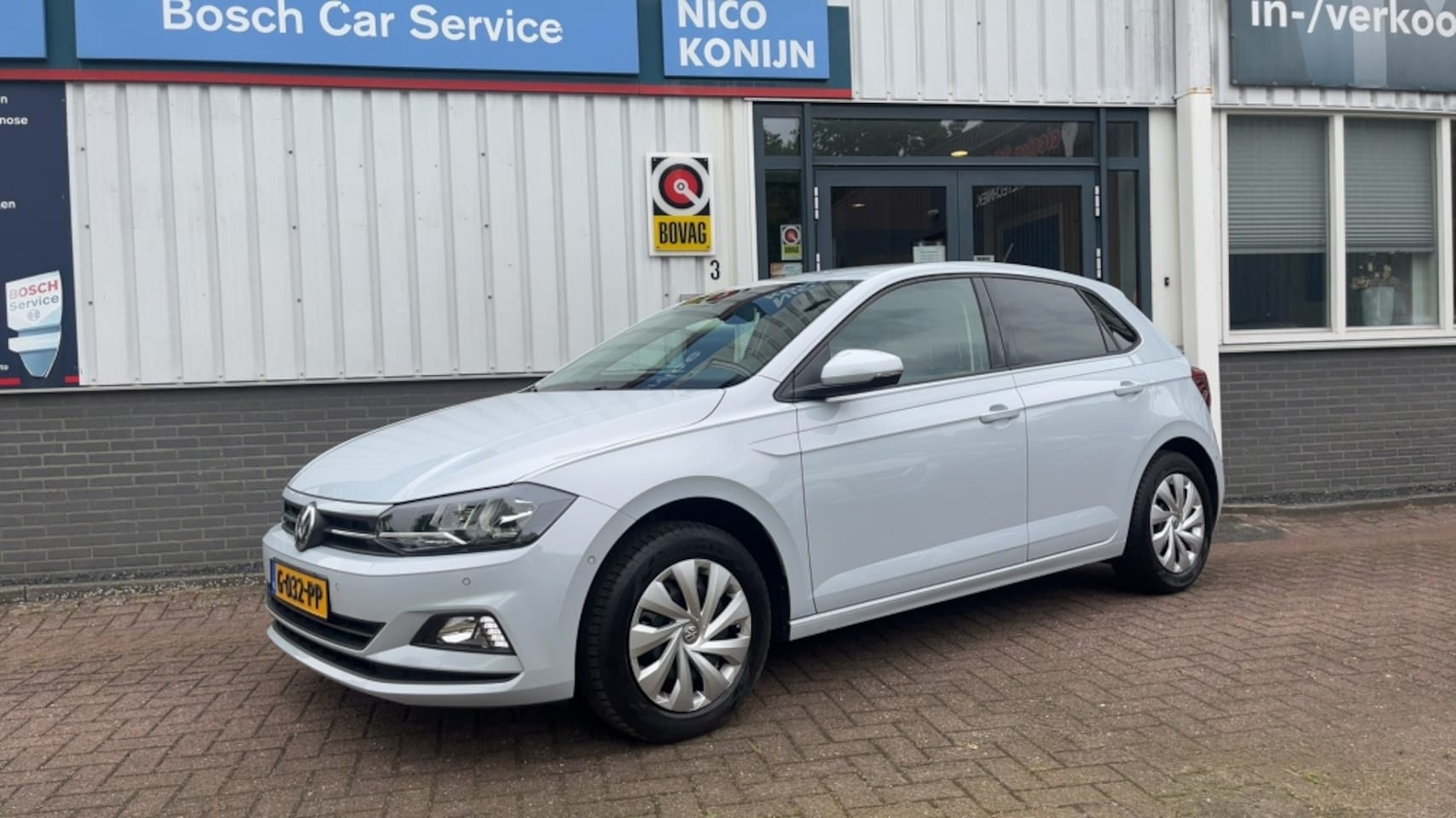 Volkswagen Polo - 1.0 TSI Comf.l. Bus Navi, Pdc,cruise Uniek mooie auto - AutoWereld.nl