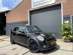 MINI Cooper - 1.6 Business Line Dubbele glazen daken Zwart