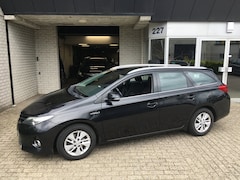 Toyota Auris Touring Sports - 1.8 Hybrid Aspiration / CAMERA / NAVI / DEALER SERVICED / HYBRIDE CHECK / APK 2027