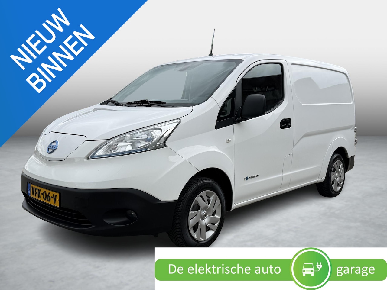 Nissan e-NV200 - Business 40 kWh | Camera | Trekhaak | Inbouwkasten | Stoel + Stuurverwarming | Navigatie | - AutoWereld.nl