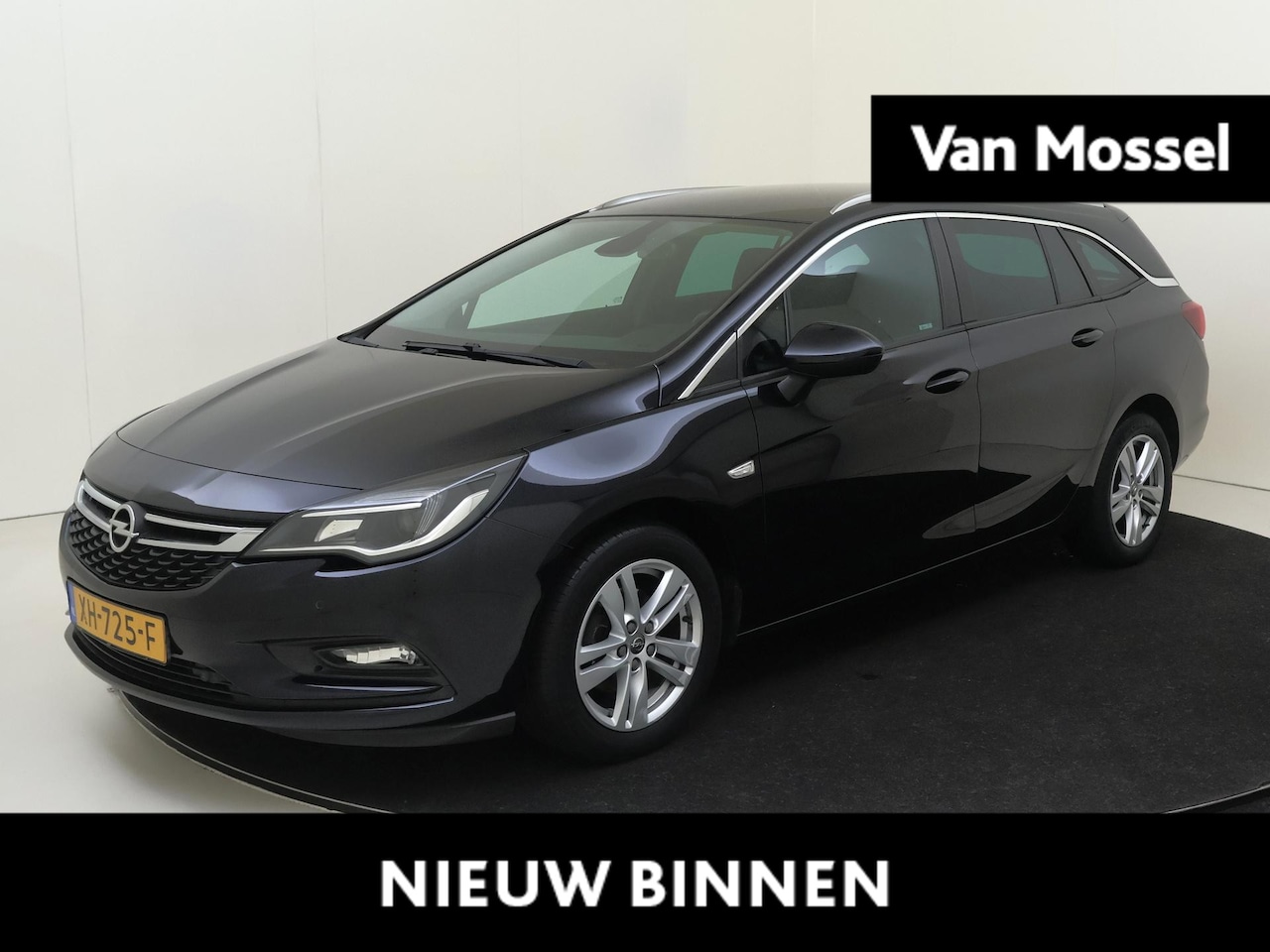 Opel Astra Sports Tourer - 1.4 Online Edition | Navigatie | Cruise Control | Climate Control | Parkeer Camera Achter - AutoWereld.nl