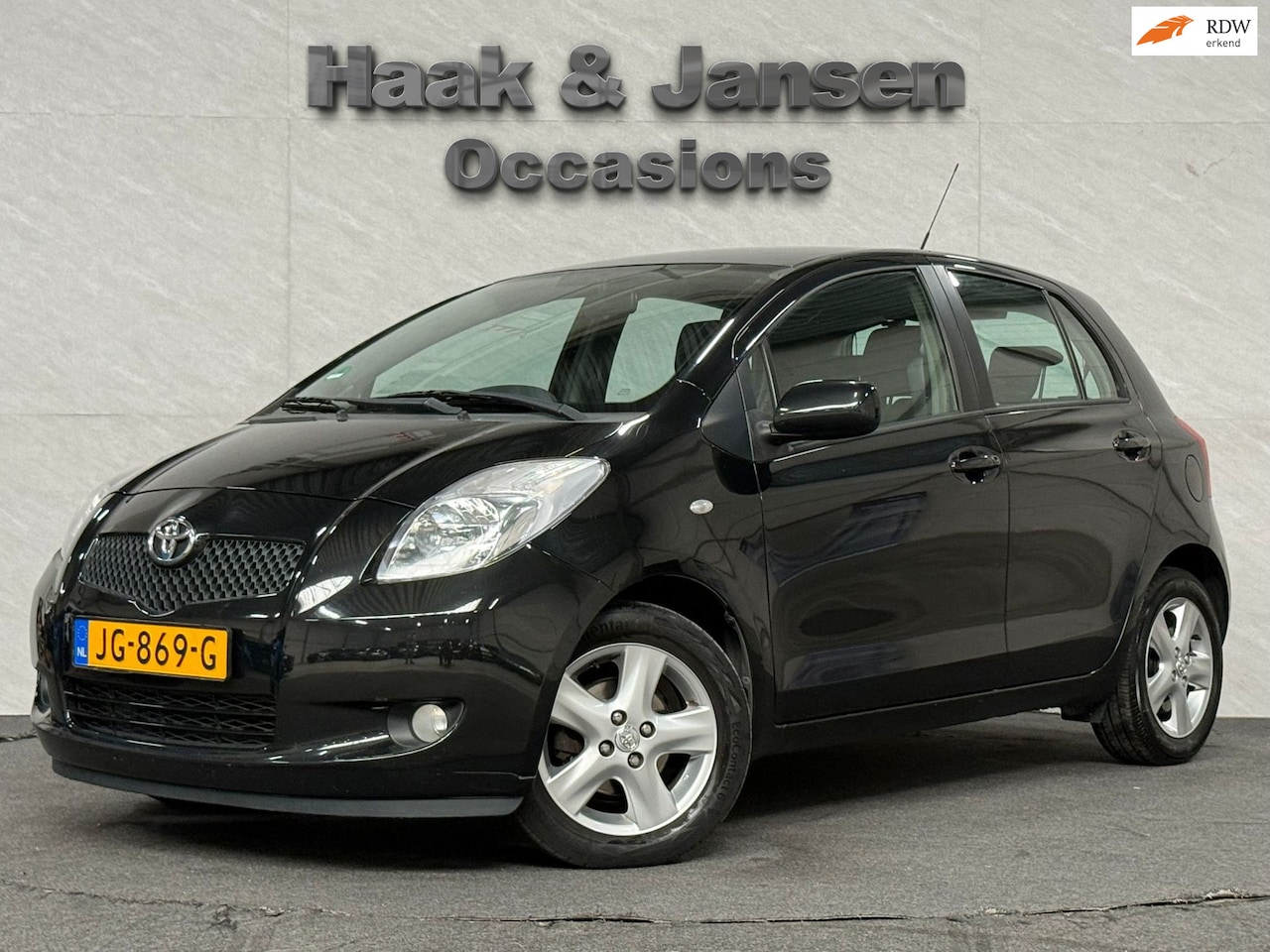 Toyota Yaris - 1.3 VVTi Terra Keyles go keyles start Clima - AutoWereld.nl