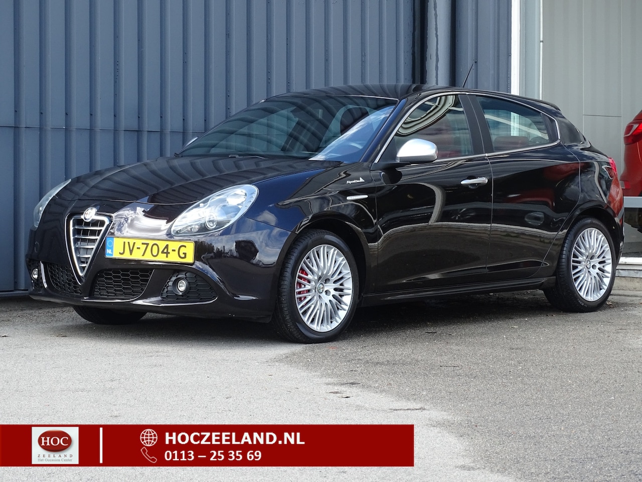 Alfa Romeo Giulietta - 1.4 T Distinctive Leder | Navi | 18" - AutoWereld.nl