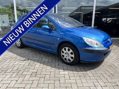 Peugeot 307 - 1.6-16V XS Automaat / Trekhaak / Ac