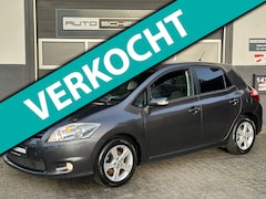 Toyota Auris - 16V Comfort | NAVI | AIRCO | ZUINIG | RUIM |