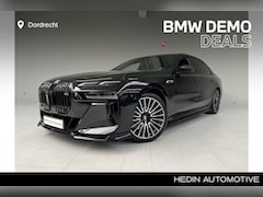 BMW 7-serie - M760e xDrive | Executive Lounge | Sky Lounge | Connoisseur | Rear-seat entertainment exper