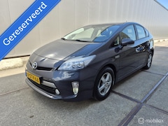 Toyota Prius - 1.8 Plug-in Executive Business Dealer Ondh. / BTW Auto / HUD / Cruise / Camera