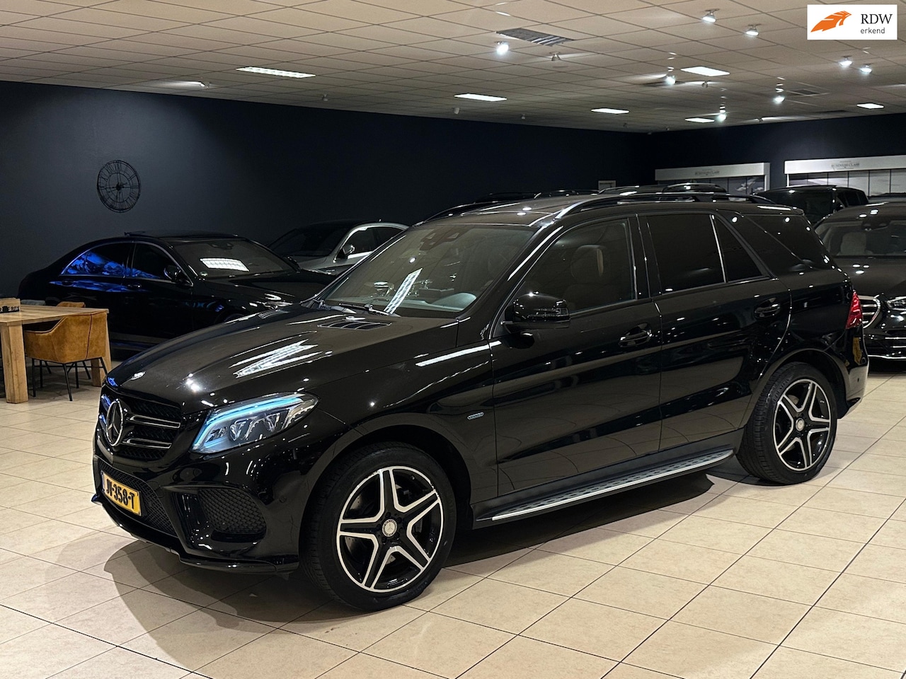 Mercedes-Benz GLE-Klasse - GLE500 e 4MATIC|AMG|BTW|Designo|Vol Opties - AutoWereld.nl
