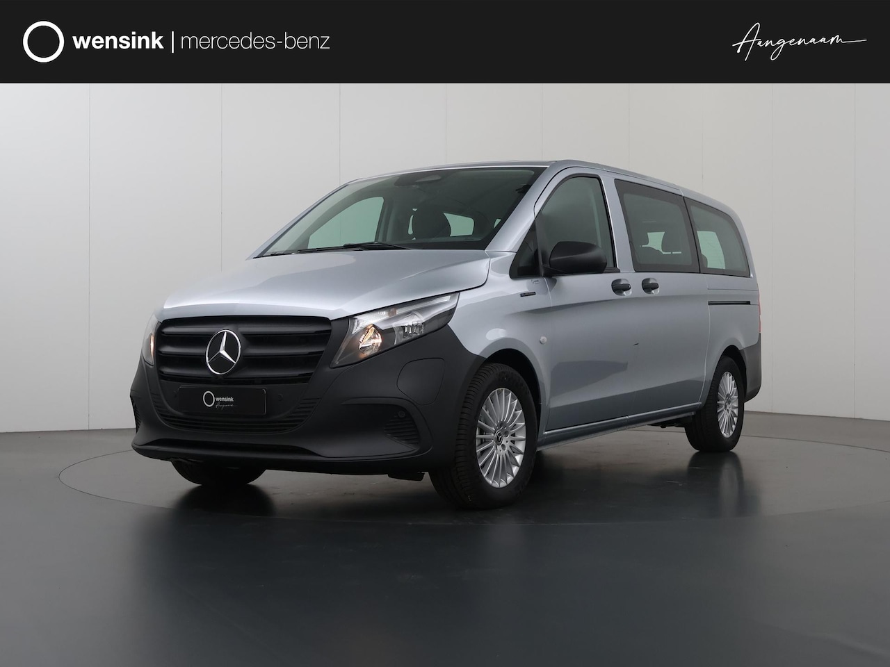 Mercedes-Benz eVito Tourer - 129 L2 PRO 90kWh | 8-PERSOONS | Snelladen 110 KWh | Navigatie | Parkeerpakket | Comfortbes - AutoWereld.nl