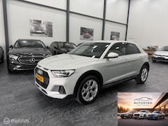 Audi A1 Sportback - 35 TFSI S edition city carver