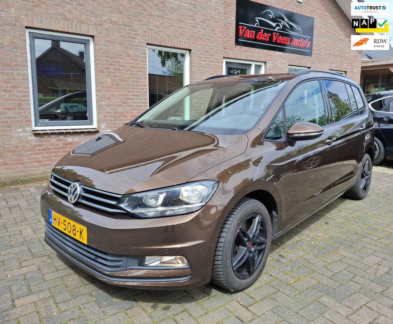 Volkswagen Touran - 1.4 TSI Comfortline. Zeer netjes, 2de eigenaar. O.a. cruise, navi, pdc, bluetooth. Prijs r - AutoWereld.nl