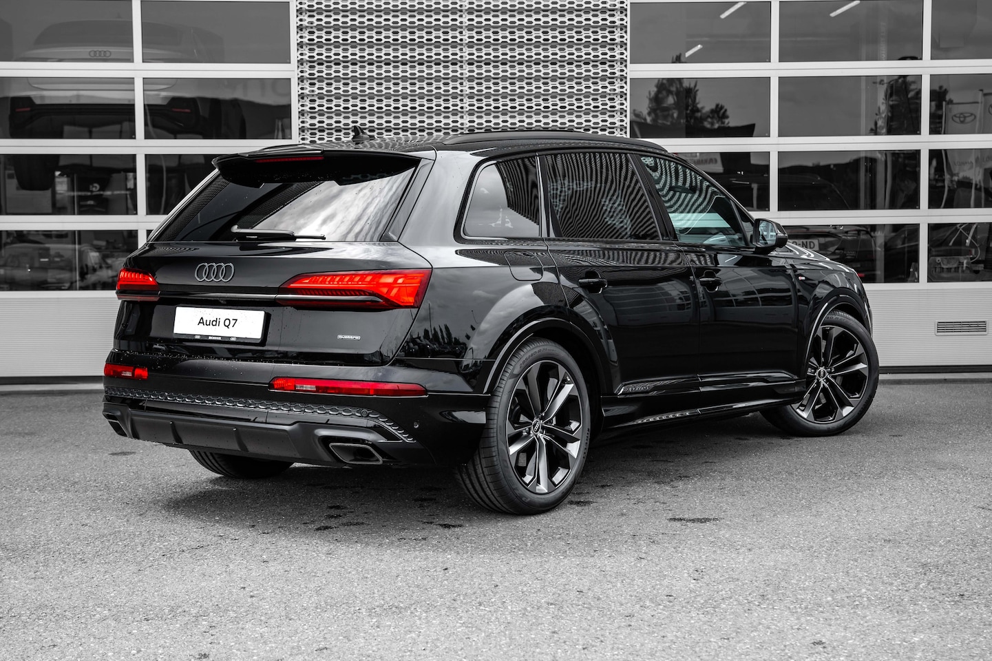 Audi Q7 - Pro Line S | Achterbank plus | LED-koplampen | Optiekpakket zwart plus - AutoWereld.nl