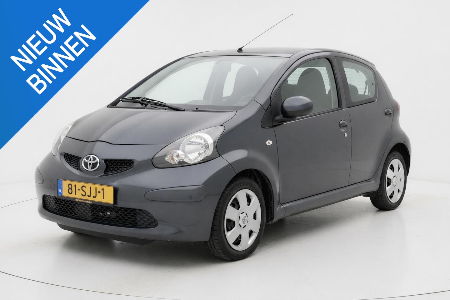 Toyota Aygo - 1.0-12V 5-DEURS AIRCO ELEKTR. RAMEN APK 10-2026 - AutoWereld.nl