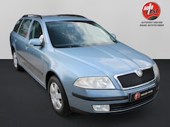 Skoda Octavia Combi - 1.6 FSI Elegance