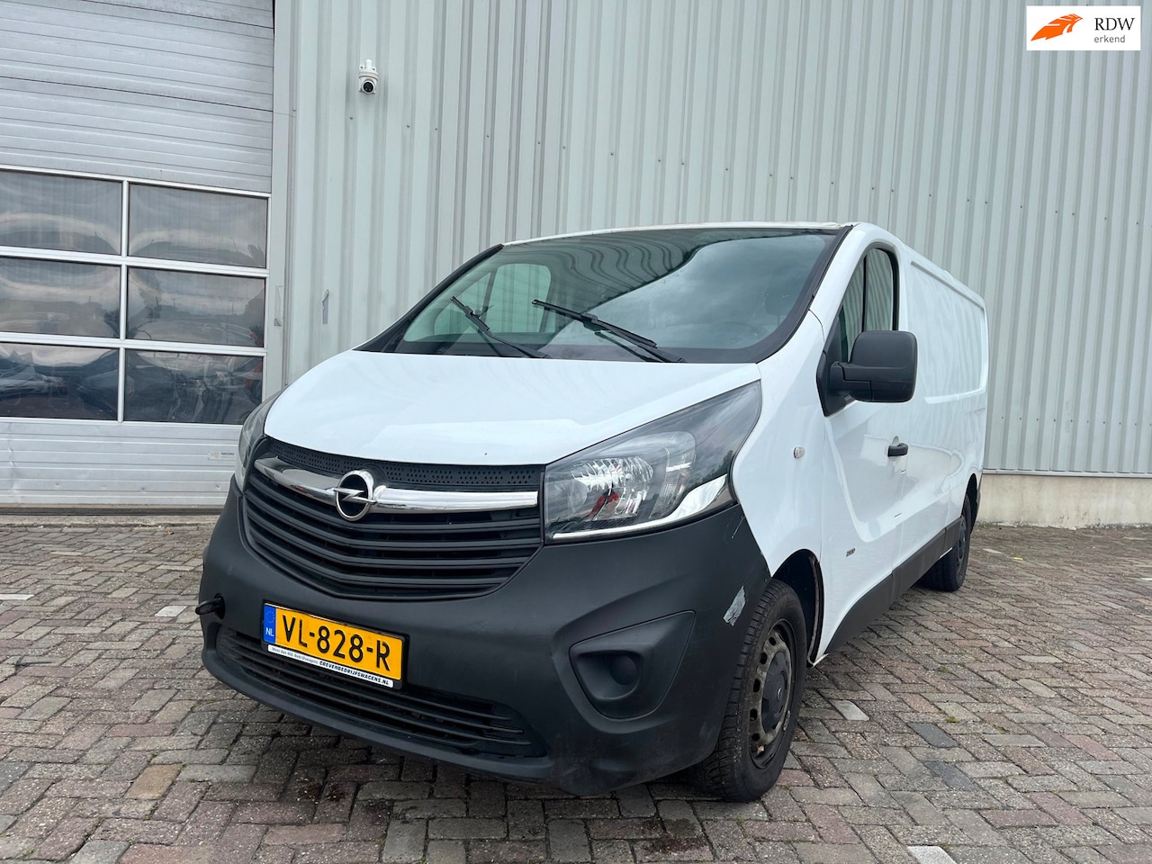 Opel Vivaro - 1.6 CDTI L2H1 Edition EcoFlex - Motor Defect - AutoWereld.nl