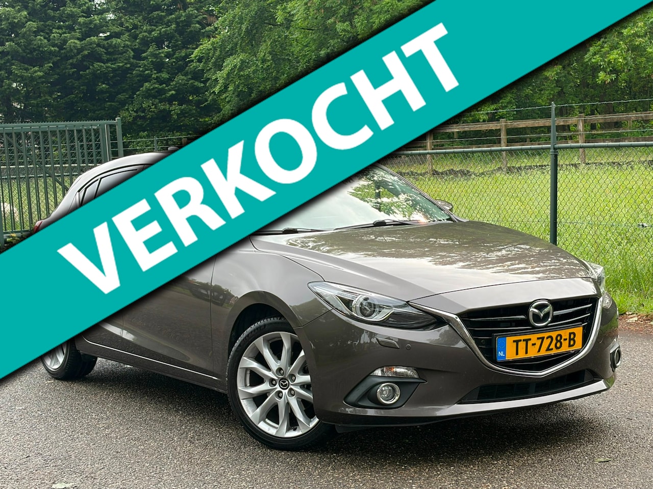 Mazda 3 - 2.0 HP GT-M /Navi/Carplay/Xenon/Stoelverwarming/ - AutoWereld.nl
